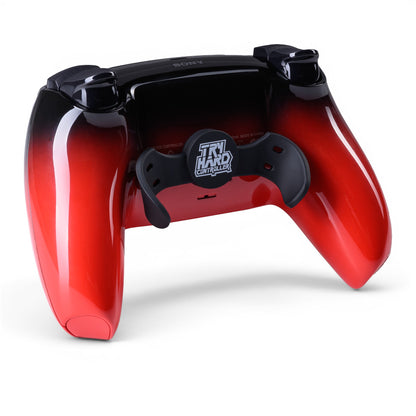 PS5 Controller Techno Red – Rückseite seitlich, 2er Paddles